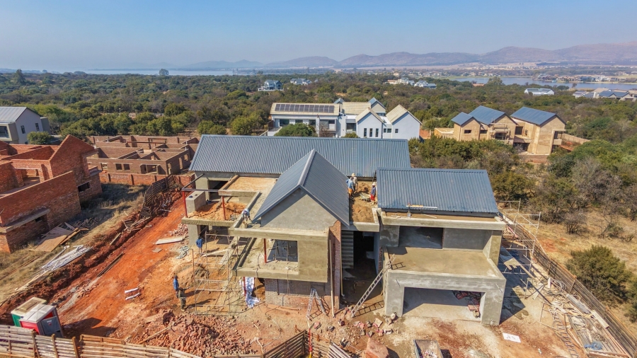 5 Bedroom Property for Sale in Leloko Lifestyle Estate North West